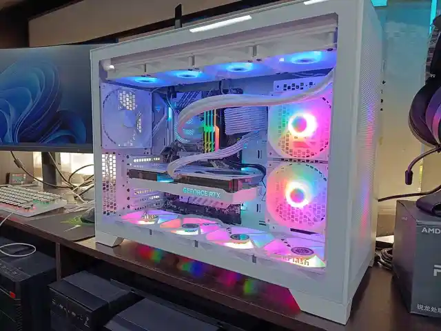 Игровой Персональный Компьютер Core i7-13700KF / RTX 4070 12GB / 32GB / 2TB, Душанбе