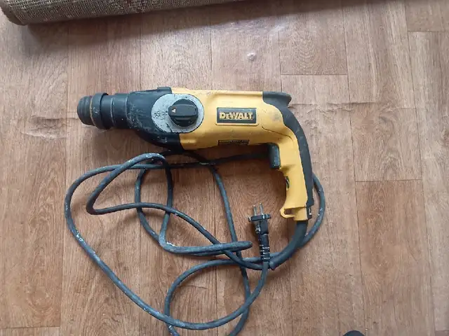 Перфоратор Dewalt, Душанбе