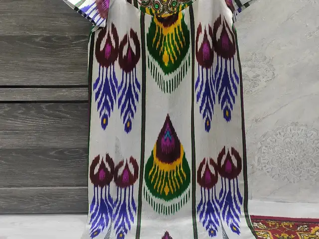 Национальное платье женское, Худжанд