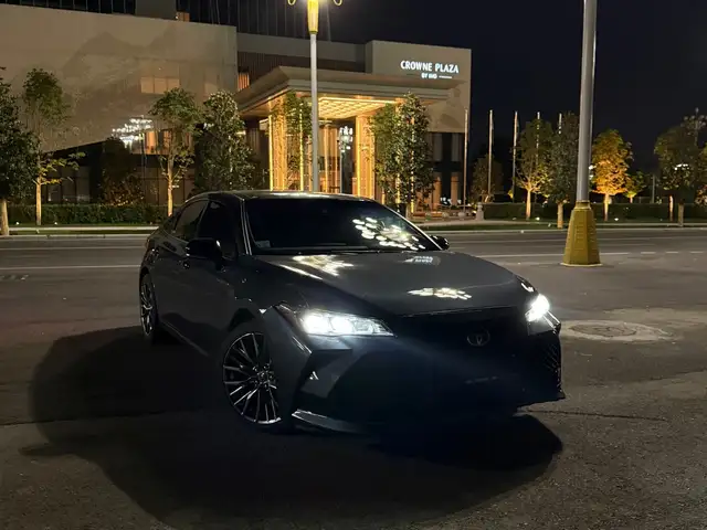 Toyota Avalon