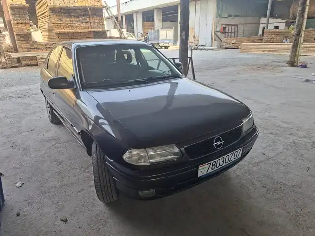 Opel Astra F