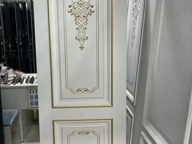 Дверь, Душанбе