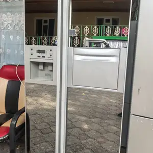 Холодильник Samsung, Бободжон Гафуров