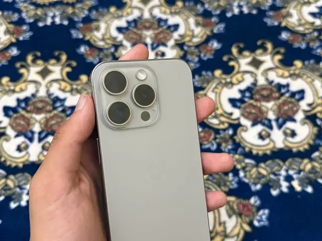 Apple iPhone 15 Pro, 128 gb, Natural Titanium, Душанбе