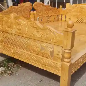 Тапчан, Душанбе