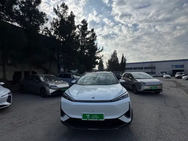 Dongfeng L7