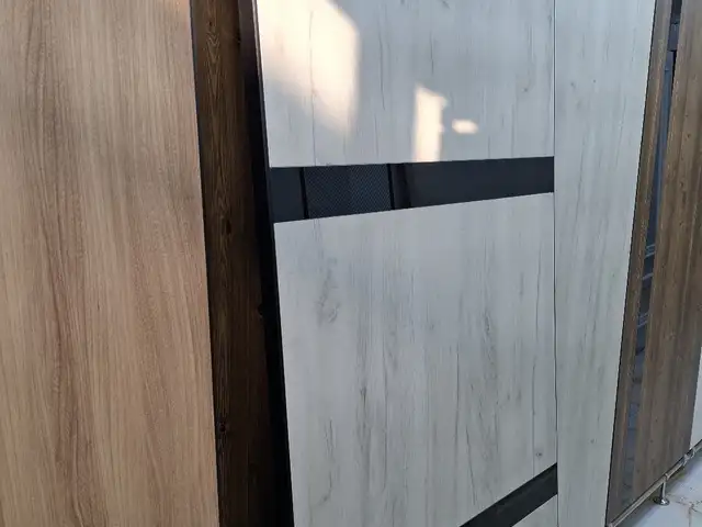 Дверь Хай тек, Душанбе