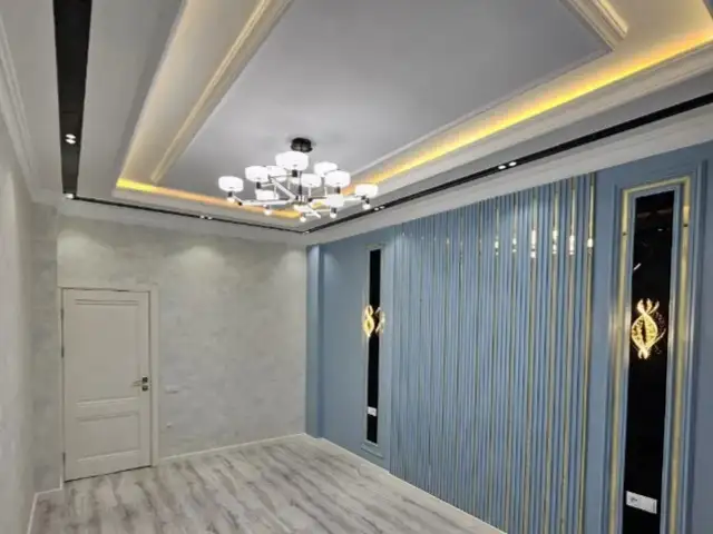 Устои обои, Душанбе