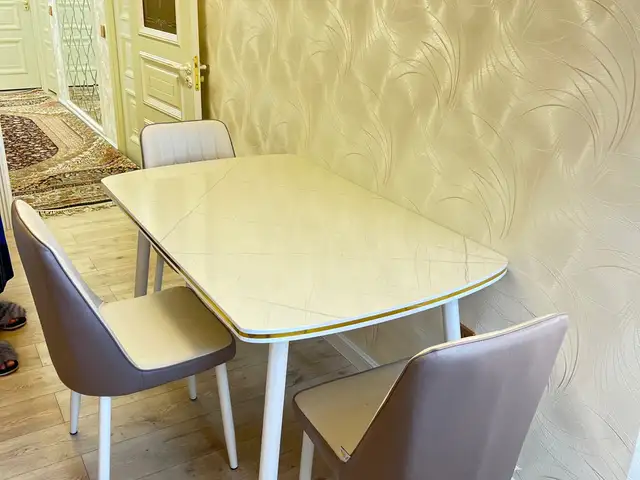 Стол и стулья, Душанбе