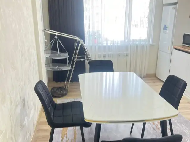 Стол и стулья, Душанбе