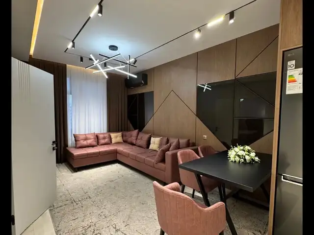 2-комн. квартира, 10 этаж, 60м², Сомони, Душанбе