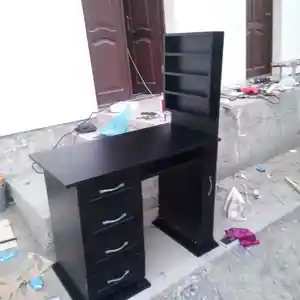 Стол маникюрный, Худжанд