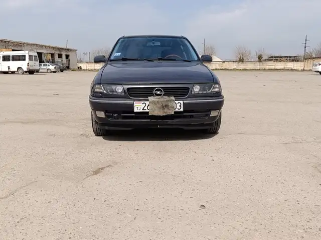 Opel Astra F