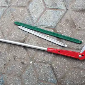 Лом, Душанбе