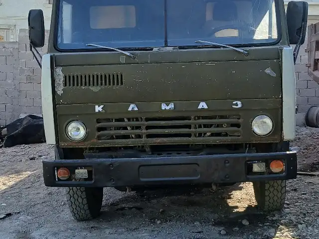 Самосвал Камаз, 1988, Худжанд