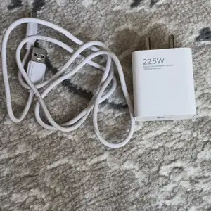 Зарядное устройство Xiaomi, Бохтар (Курғон-Теппа)