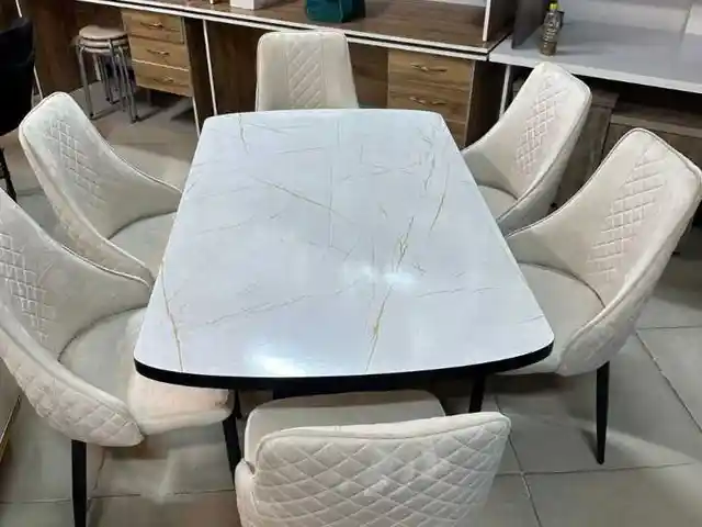 Стол и стулья, Душанбе