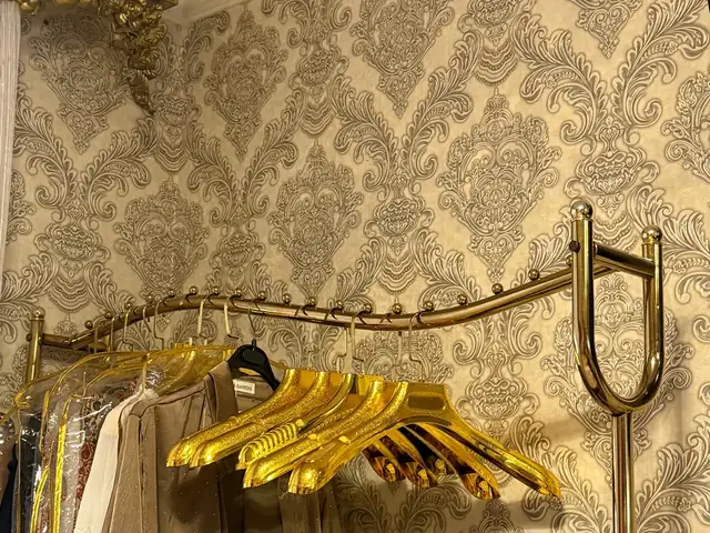 Вешалка, Душанбе