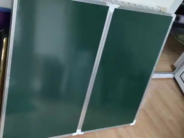 Доски, Худжанд