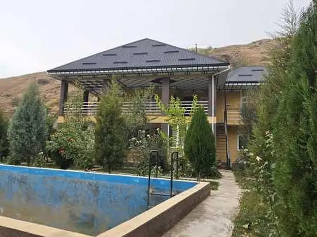 2 этажн. 6-комн. дом, 15 соток, Караток-Куран, Турсунзода