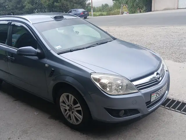 Opel Astra H