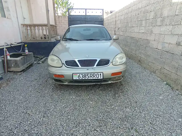 Daewoo Leganza