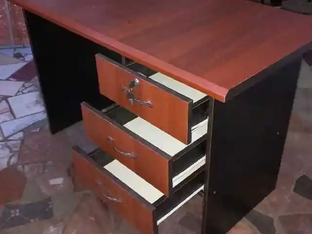 Стол для офиса, Душанбе