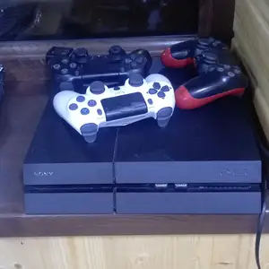 Игровая приставка PlayStation 4 Fat 500gb, Хуҷанд