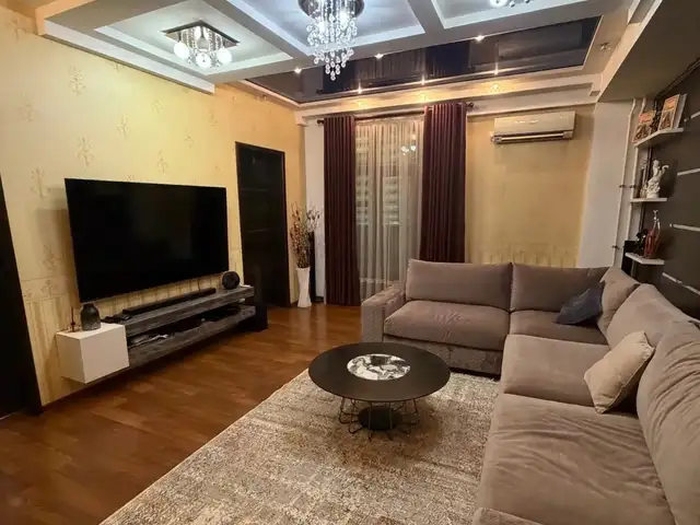 2-комн. квартира, 4 этаж, 108м², и сомони, Душанбе