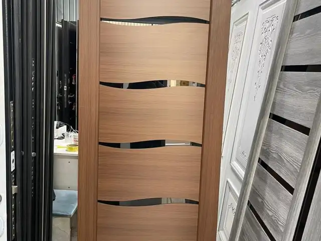 Дверь, Душанбе