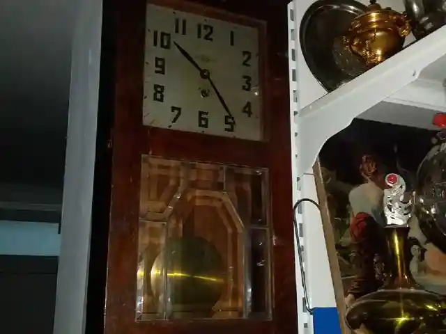 Антикварные часы, Душанбе