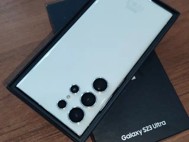 Samsung Galaxy S23 Ultra 512Gb Duos Vietnam, Хуҷанд
