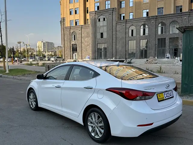 Hyundai Avante, 2014, Душанбе - 4