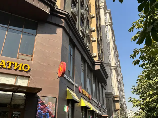4-комн. квартира, 4 этаж, 180м², Дом Печати, Душанбе