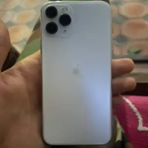 Apple iPhone 11 Pro, 64 gb, Silver, Худжанд