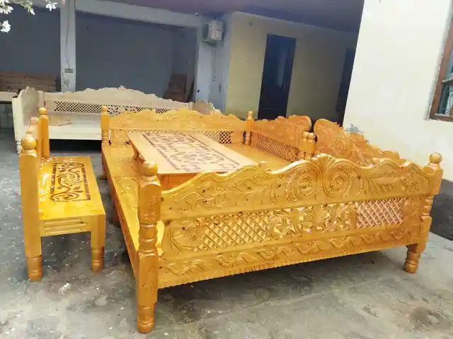 Тапчан кандакори, Душанбе