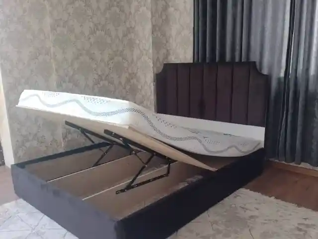 Кровать двуспальная, Душанбе