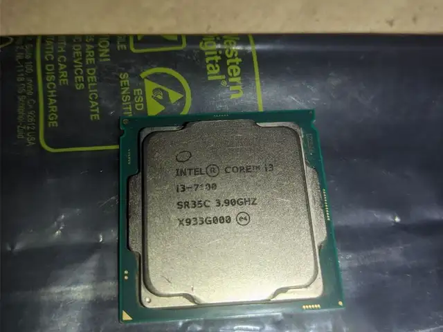 Процессор Intel Core i3-7100, Душанбе