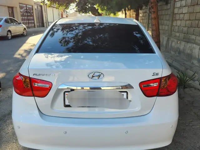 Hyundai Avante