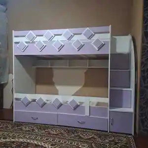 Двухъярусная кровать, Душанбе