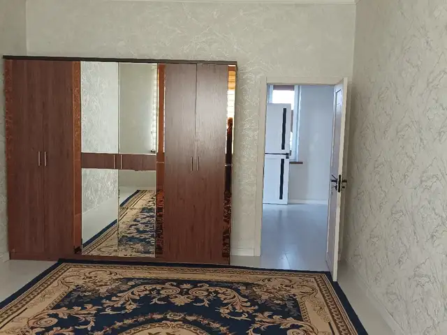 2-этажный, 3 комнатный дом, 80 м², махалаи испечак наздикии донишгохи забон хо, Душанбе
