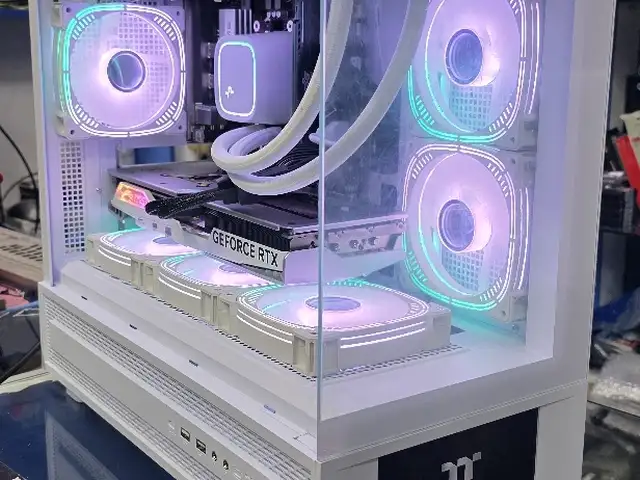 Системный блок Ryzen 5700F / RTX 4070 12GB / 16GB DDR5, Душанбе