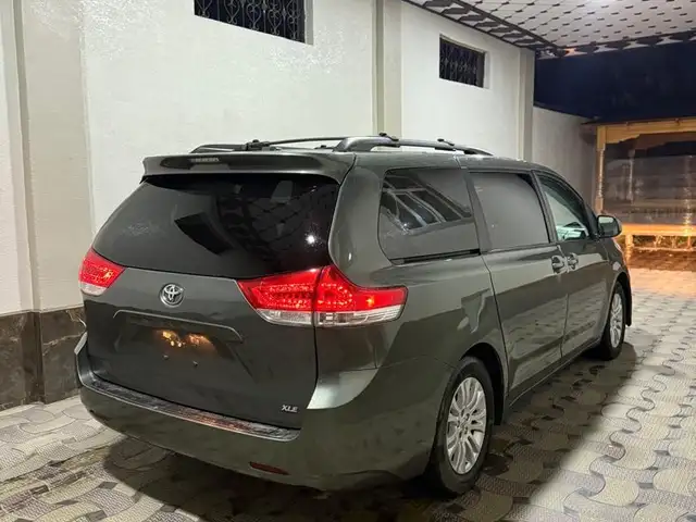 Toyota Sienna, 2015, Душанбе - 2