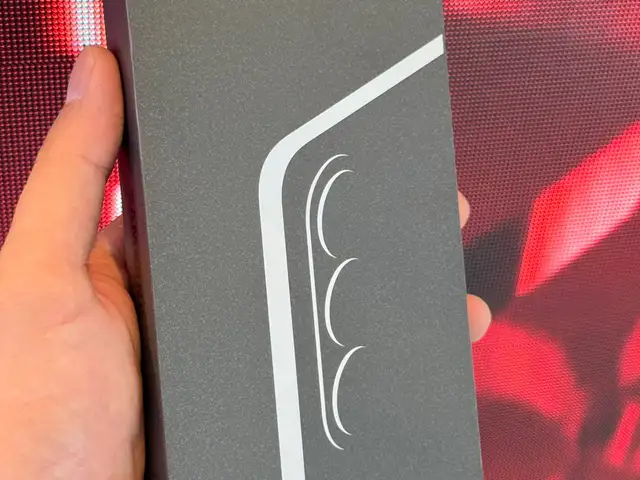 Samsung Galaxy S26 12/256Gb, Душанбе