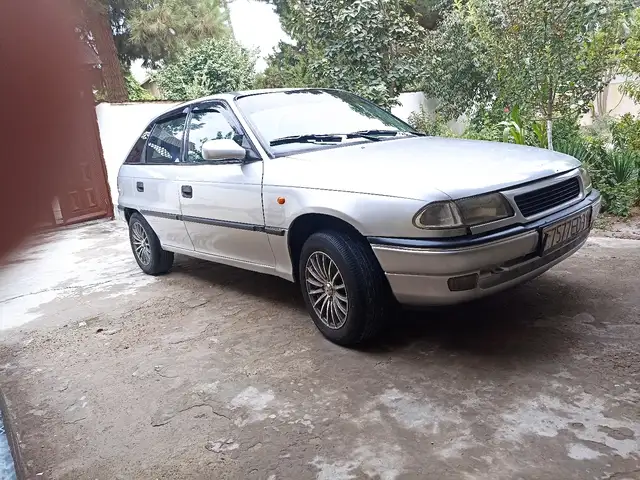 Opel Astra F