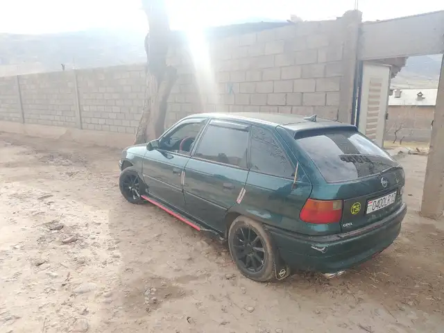 Opel Astra F