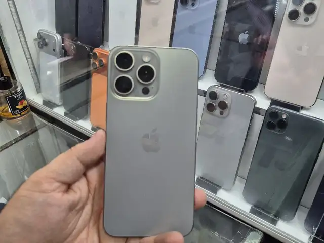 Apple iPhone 15 Pro Max, 256 gb, Natural Titanium, Бохтар (Курган-Тюбе)