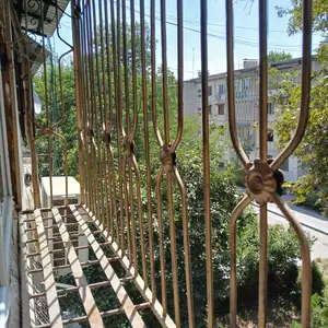 Решетка, Душанбе