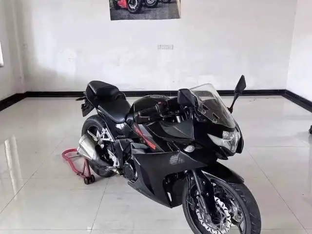 Мотоцикл Suzuki 350 под заказ, Душанбе
