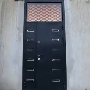 Дверь, Душанбе